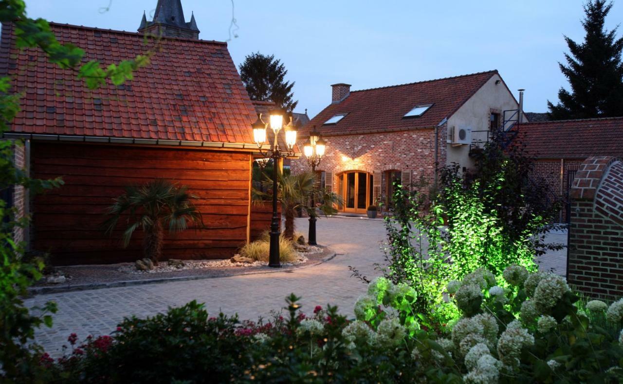 Celles  B&B Les Secrets De La Vie מראה חיצוני תמונה